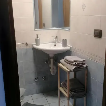 Tra Montagna E Citta - Apartment