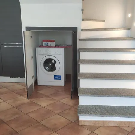 Tra Montagna E Citta -