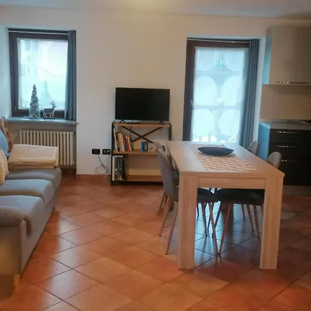 Tra Montagna E Citta - Apartment Aosta