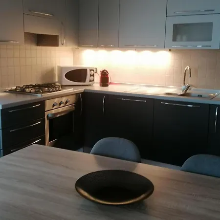 Tra Montagna E Citta - Aosta